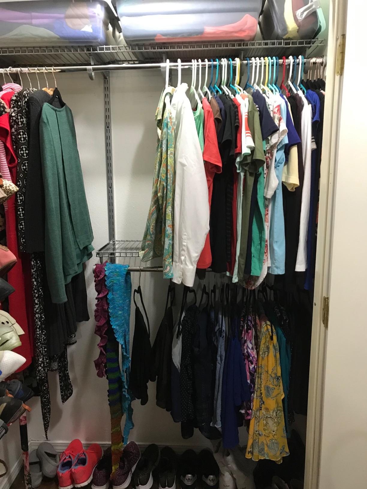 Rubbermaid Configurations Deluxe Custom Closet Kit 3-6 Ft. Adjustable Metal Wire Shelving White Finish Expandable Organization System Hardware Included for Home Closet/Pantry/Laundry/Mudroom customer photo 2