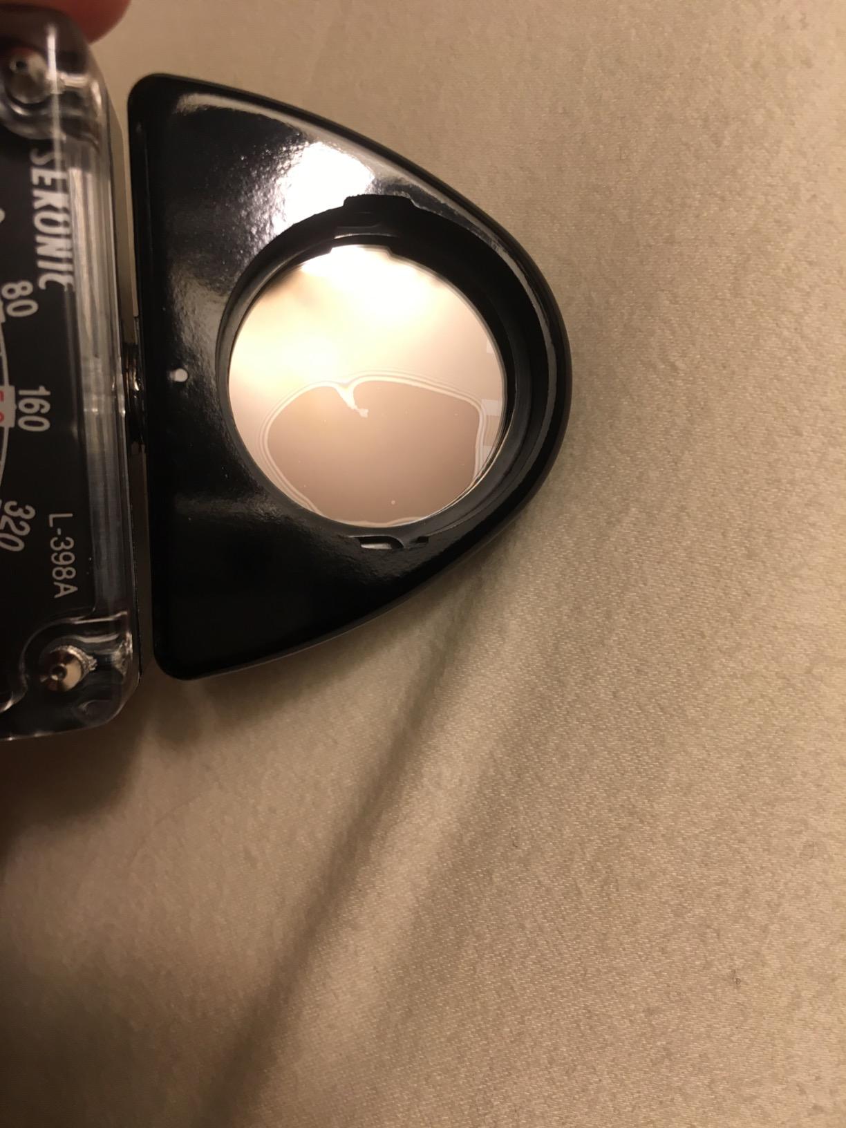 Sekonic L-398A Studio Deluxe III Analog Light Meter, Battery-Free Incident & Reflected Ambient Meter with Amorphous Photocell, Swivel Head customer photo 2