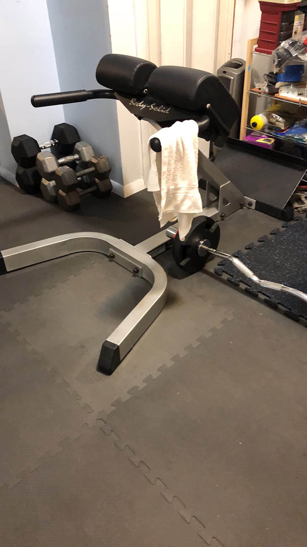 Body-Solid (GHYP345B) 45 Degree Hyperextension Bench - Adjustable Back & Abdominal Exercise Machine with Thick Support Pads for Home and Commercial Gym, Black customer photo 2