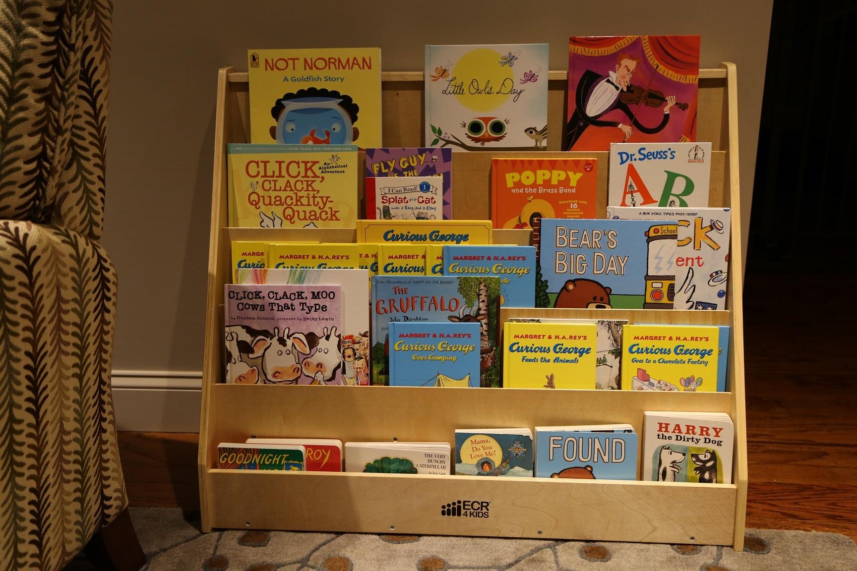 ECR4Kids 5-Shelf Wooden Book Display, Single-Sided Bookshelf, Natural, GREENGUARD Gold Certified customer photo 2