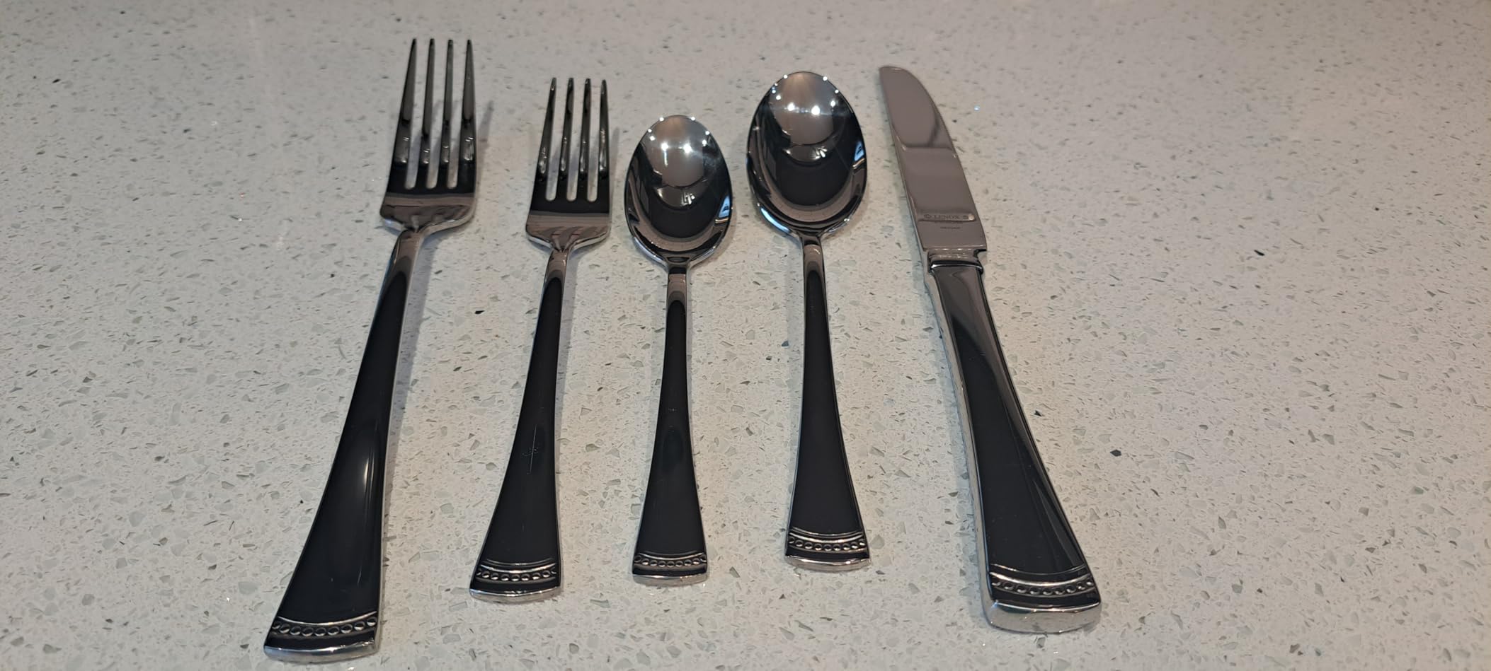 Lenox Silverware Set For 12, Portola 65-Piece Flatware Set with Serving Utensils, Service For 12, 18/10 Stainless Steel Flatware, Dishwasher Safe, Knives Spoons and Forks (Silver, 65 pieces) customer photo 1