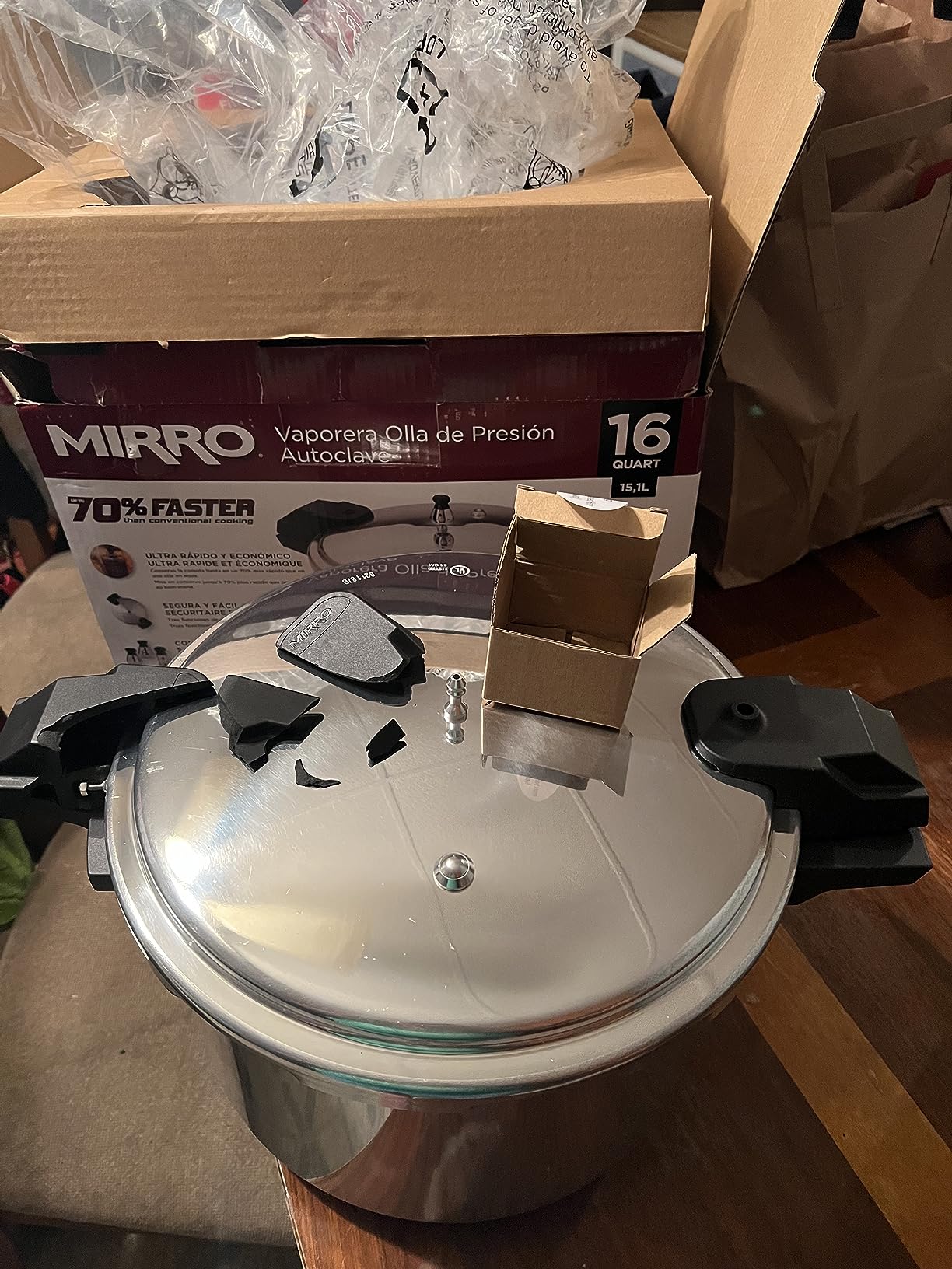 Mirro 7114000228 92116 Polished Aluminum 5 / 10 / 15-PSI Pressure Cooker / Canner Cookware, 16-Quart, Silver customer photo 2