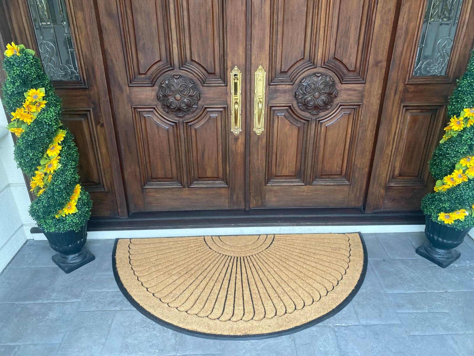 Sunburst Half Round Coco Coir Doormat, 18