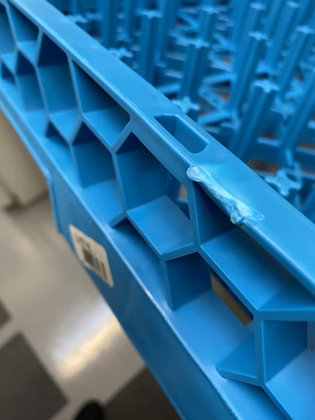 Carlisle FoodService Products RP-14 Blue Color, Polypropylene OptiClean All Purpose Plate and Tray Rack customer photo 1