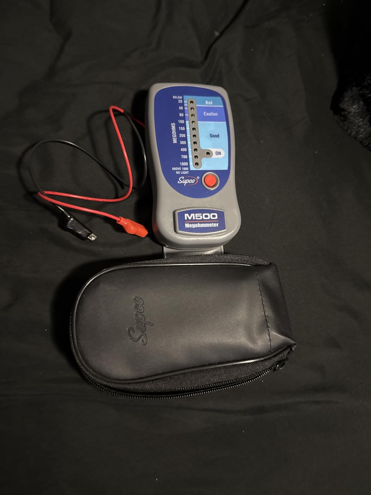 Supco M500 Electronic Megohmmeter, Insulation Tester, 0 to 1000 Megohms, for HVAC, Refrigerator Compressors, Motors, Portable Appliances, Relay Circuits, with Soft Carrying Case, Black customer photo 2