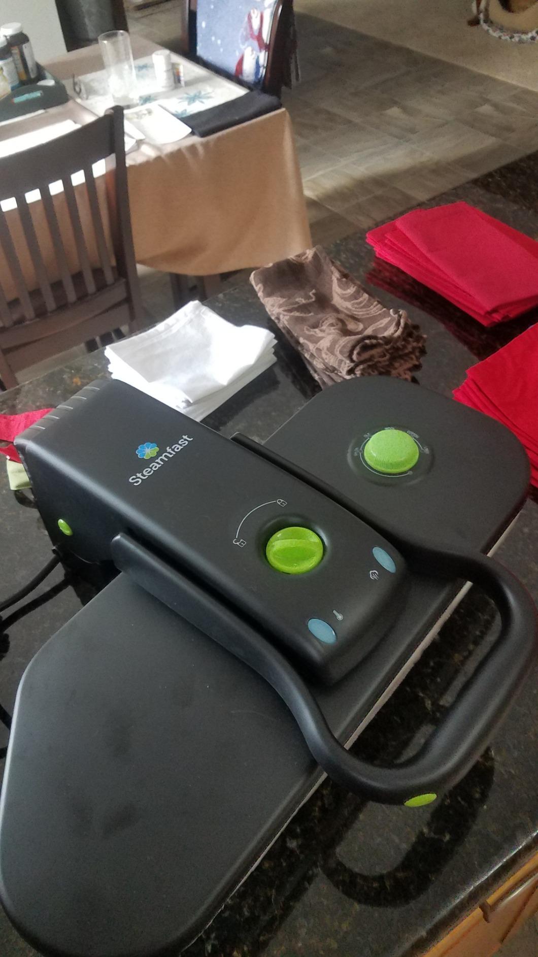 Steamfast SF-623 Mid-Size Steam Press with Multiple Fabric Settings and Steam Burst Function, Black customer photo 1