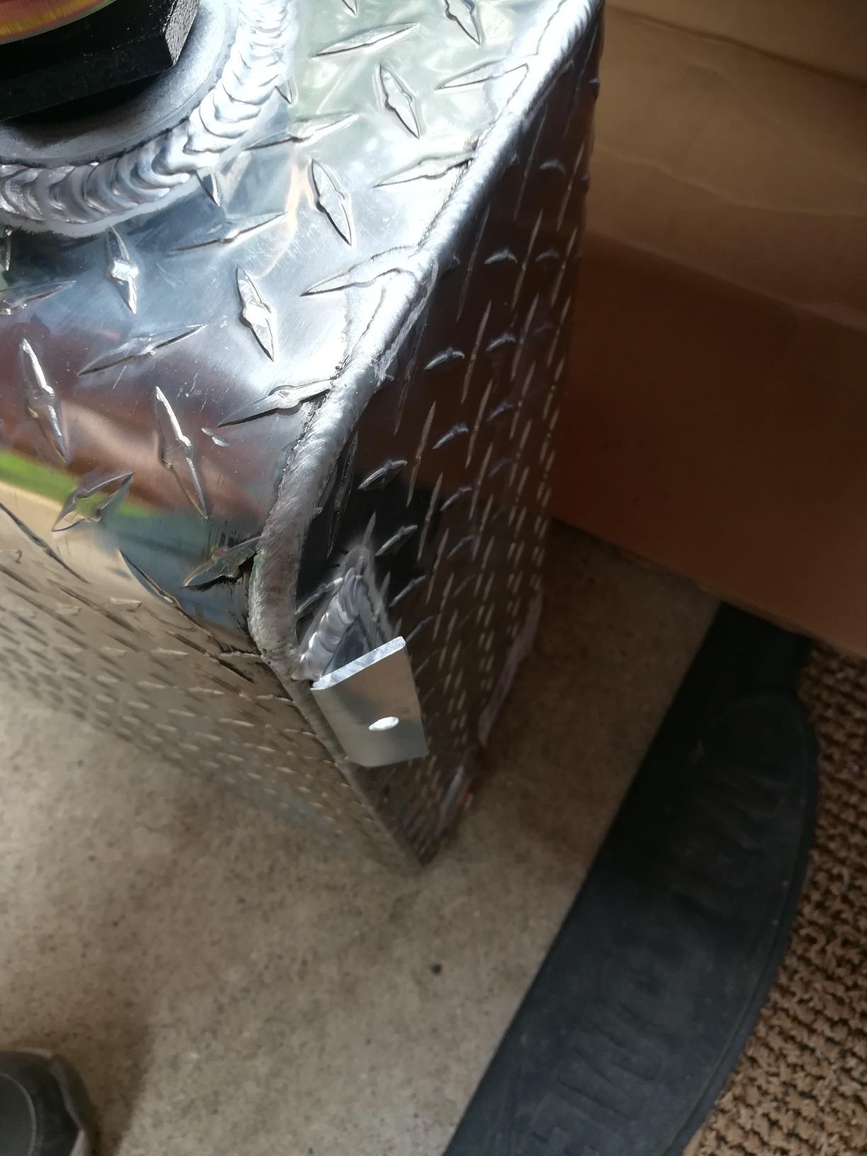 Dee Zee DZ91752X (39 gallon) Narrow Auxiliary Diesel Fuel Transfer Tank customer photo 1
