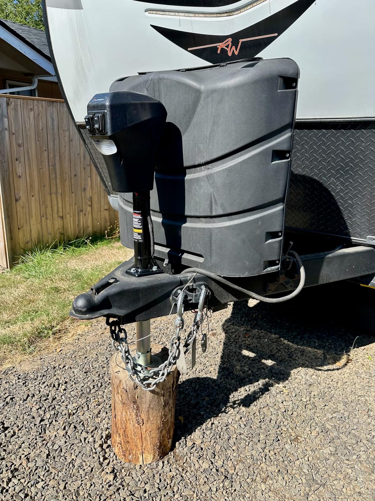 Lippert Power Tongue Jack Electric Trailer A-Frame, 3,500 lbs. 18-Inch Stroke, 5.4-Inch Foot Pad, Durable Textured Casing, Emergency Manual Crank Override, 10.75