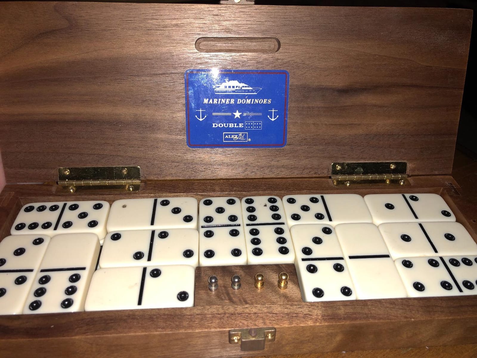 Alex Cramer 'Mariner' Domino Set with Black Walnut Case - 28 Premium Quality Double Six Dominoes Set with 2 18-Karat Gold-Plated & 2 Nickel-Plated Scoring Pegs customer photo 1