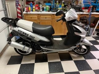 SMART DEALSNOW Brings Brand New 150cc Gas Fully Automatic Street Legal Scooter TaoTao 150cc with Matching Trunk - SPORTY BLACK customer photo 1