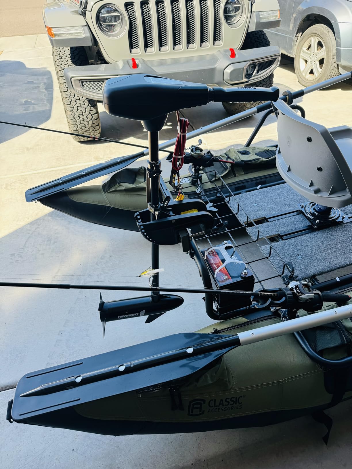 Newport NV-Series Thrust Saltwater Transom Mounted Electric Trolling Motor w/LED Battery Indicator customer photo 2