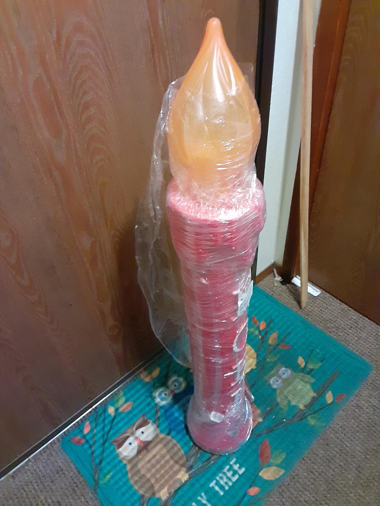 Union Products Blow Molded 39 Inches Plastic Realistic Lighted Noel Illuminated Candle with Electric Cord and Light Included, Red customer photo 1