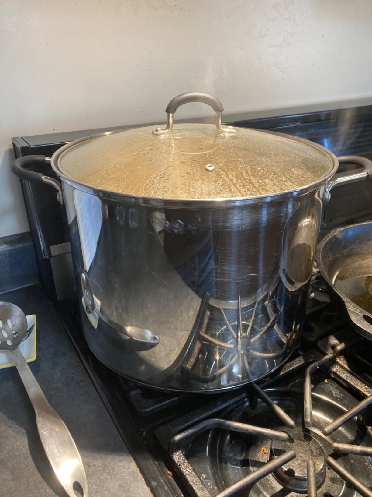 Cook N Home Professional 12 Quart Stainless Steel Stock Pot with Lid | Induction Cookware for Pasta, Soup, Canning, Oven Safe, Dishwasher Safe customer photo 1