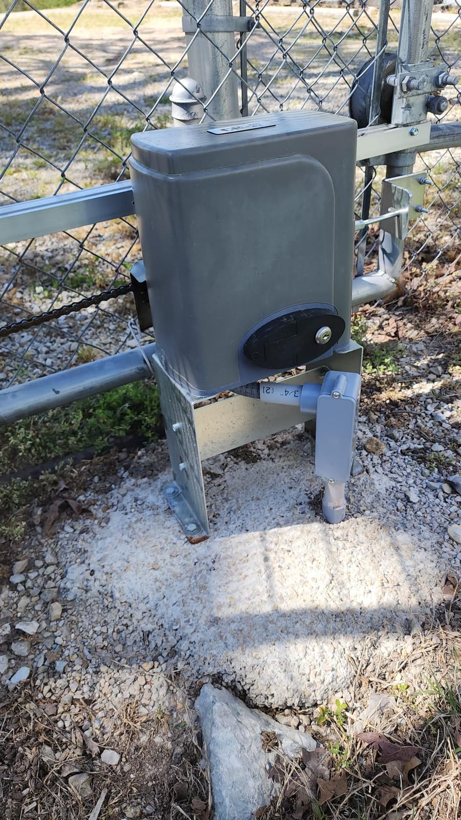 CO-Z Automatic Sliding Gate Opener 1400 lb 40 ft Gates 110V Chain Drive customer photo 1