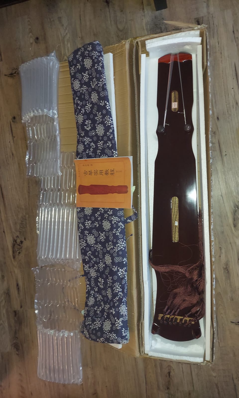 OrientalMusicSanctuary Aged Paulownia Guqin for Performers - 7 String Chinese Zither - INCLUDES INSTRUCTIONAL BOOK BY LI XIANGTING customer photo 1