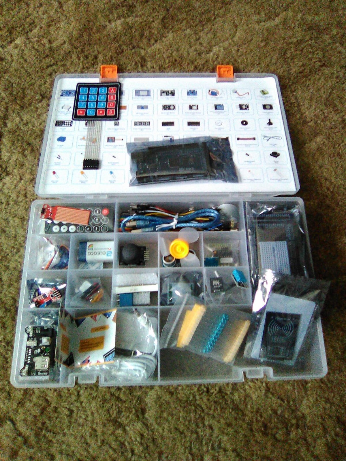 ELEGOO Mega 2560 R3 Project The Most Complete Starter Kit with Tutorial, Compatible with Arduino, 200+ Components, Sensors, Displays, Motors customer photo 1