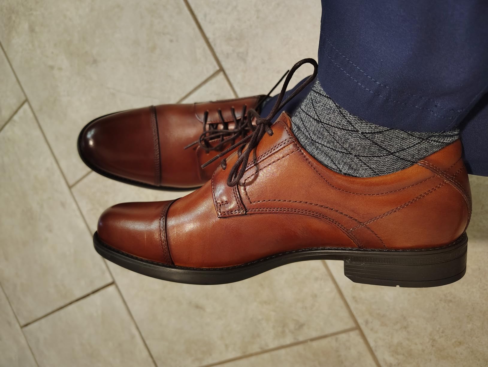 Florsheim Men's Medfield Cap Toe Oxford customer photo 1
