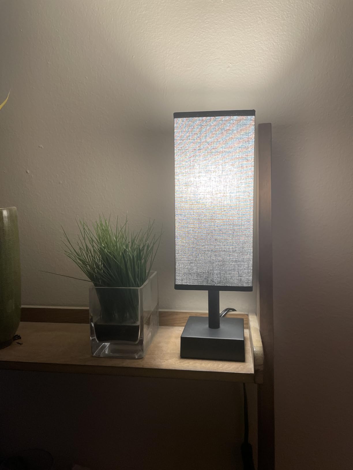 aooshine Small Bedside Table Lamp for Bedroom - Square Cream Fabric Shade customer photo 2