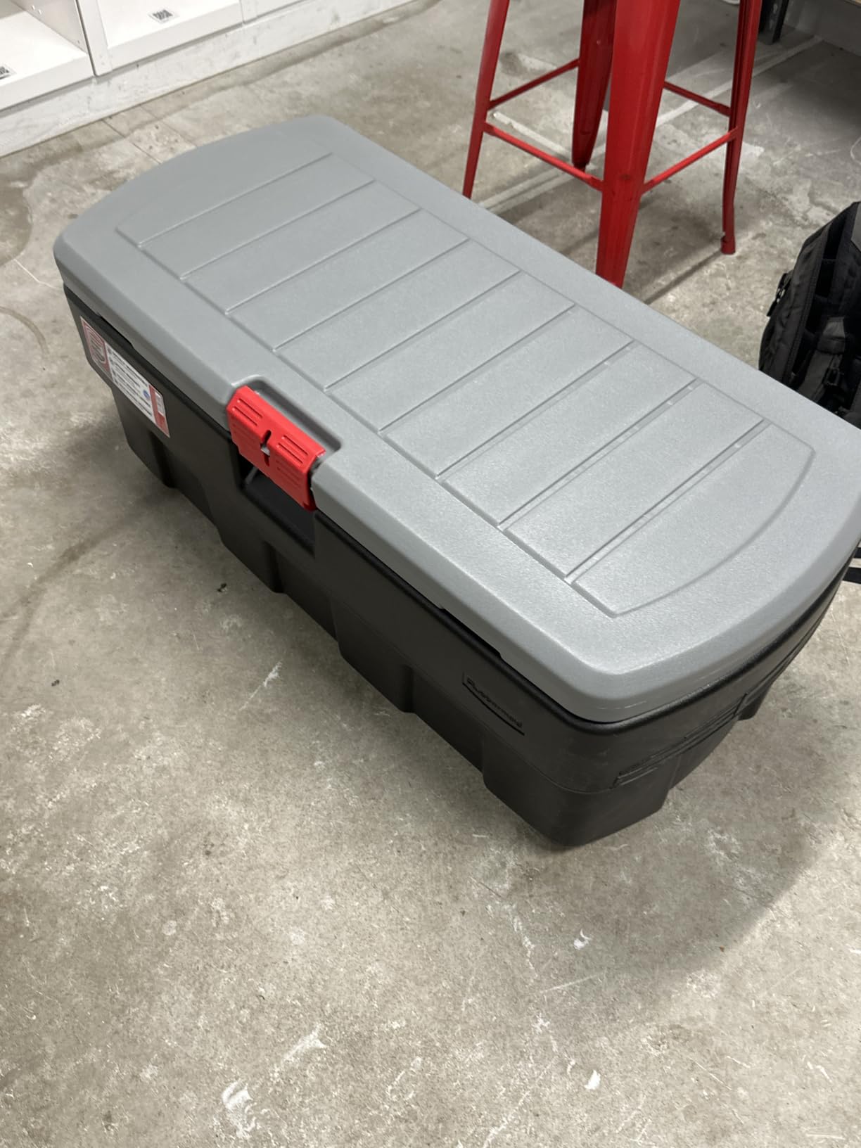 Rubbermaid 48 Gallon Black Action Packer Lockable Latch Indoor and Outdoor Storage Box customer photo 2