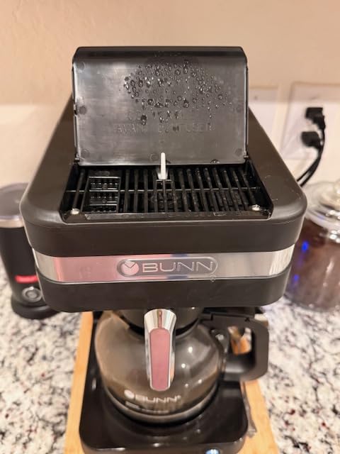 BUNN CSB2B Speed Brew Elite 10-Cup Coffee Maker, Black/SST customer photo 1