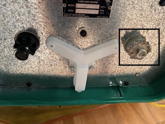 Bissell BigGreen BGFS5000 Portable Two Brush Floor Scrubber & Polisher, Polypropylene, White & Green customer photo 1
