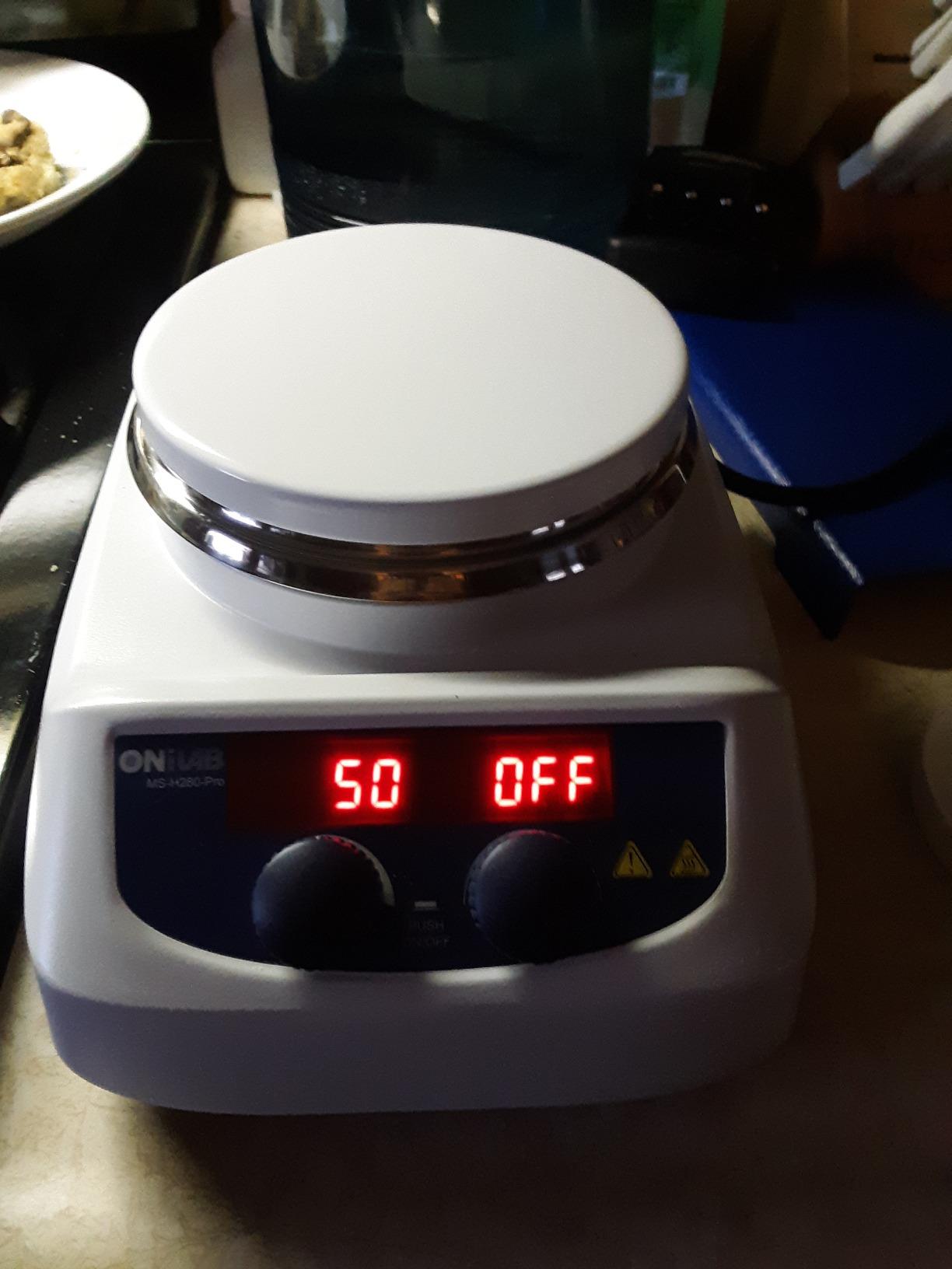 ONiLAB Magnetic Hotplate Stirrer, 5-inch, 280℃ LED Digital, 200-1500RPM, 3L | Ceramic Coated Work Plate, Stirring Bar Included customer photo 2