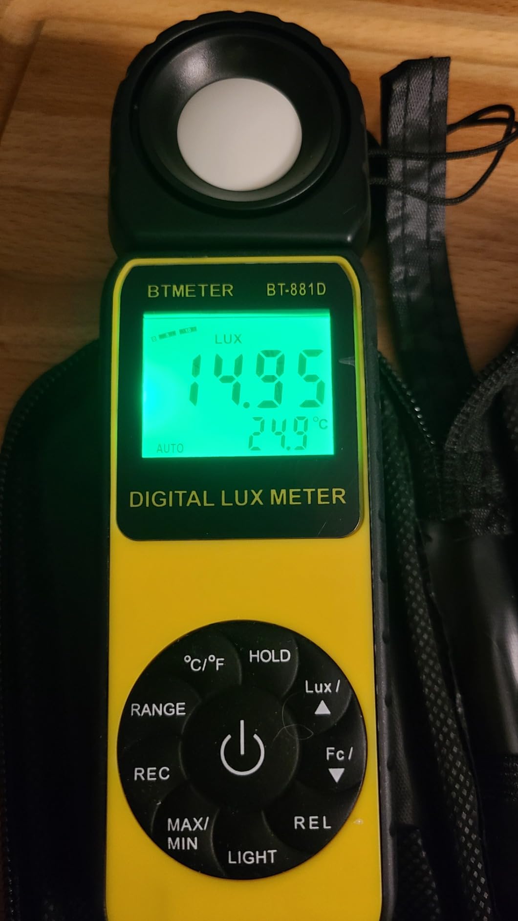 BTMETER BT-881D Digital Illuminance Light Meter with 270 Degree Rotated Sensor, 0.01-400,000 Lux Range for Photography Plants LED Lights customer photo 2