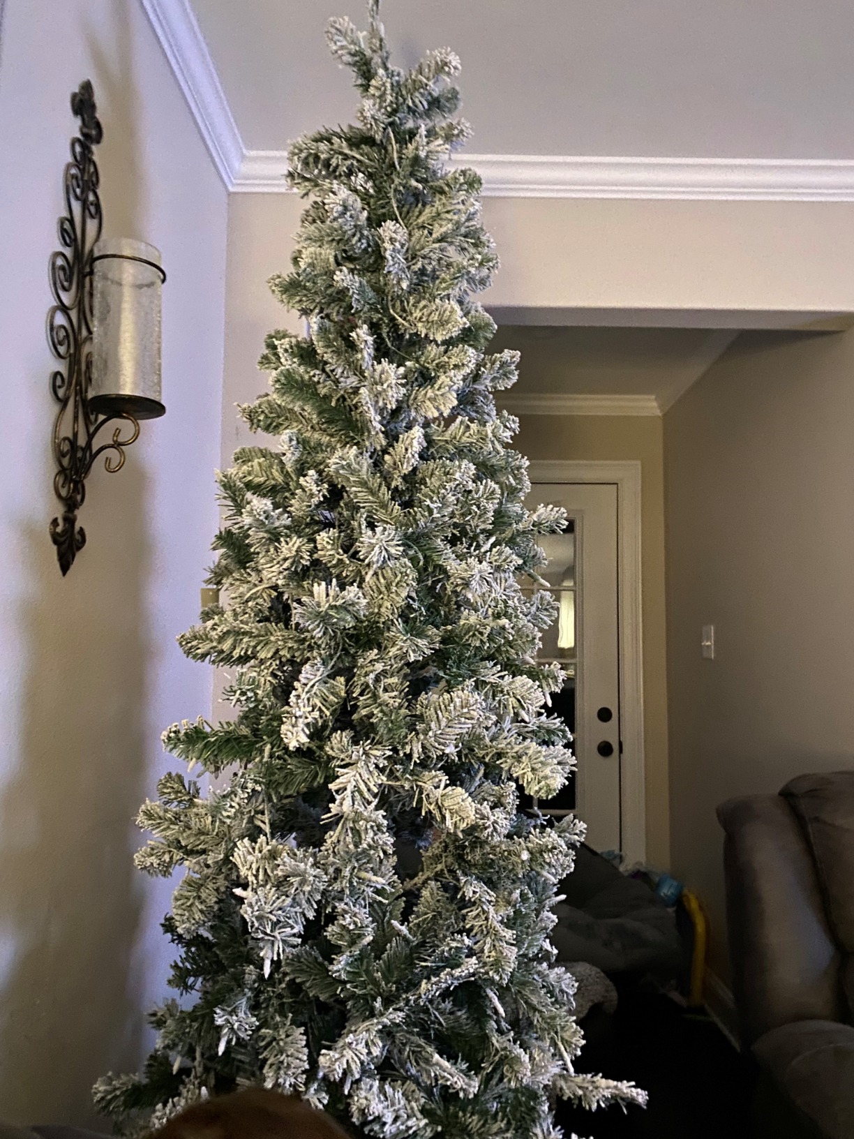 Best Choice Products Flocked Pencil Christmas Tree, Pre-Lit Slim Artificial Holiday Decoration, 7.5ft Lighted Skinny w/Base, Warm White Lights customer photo 2