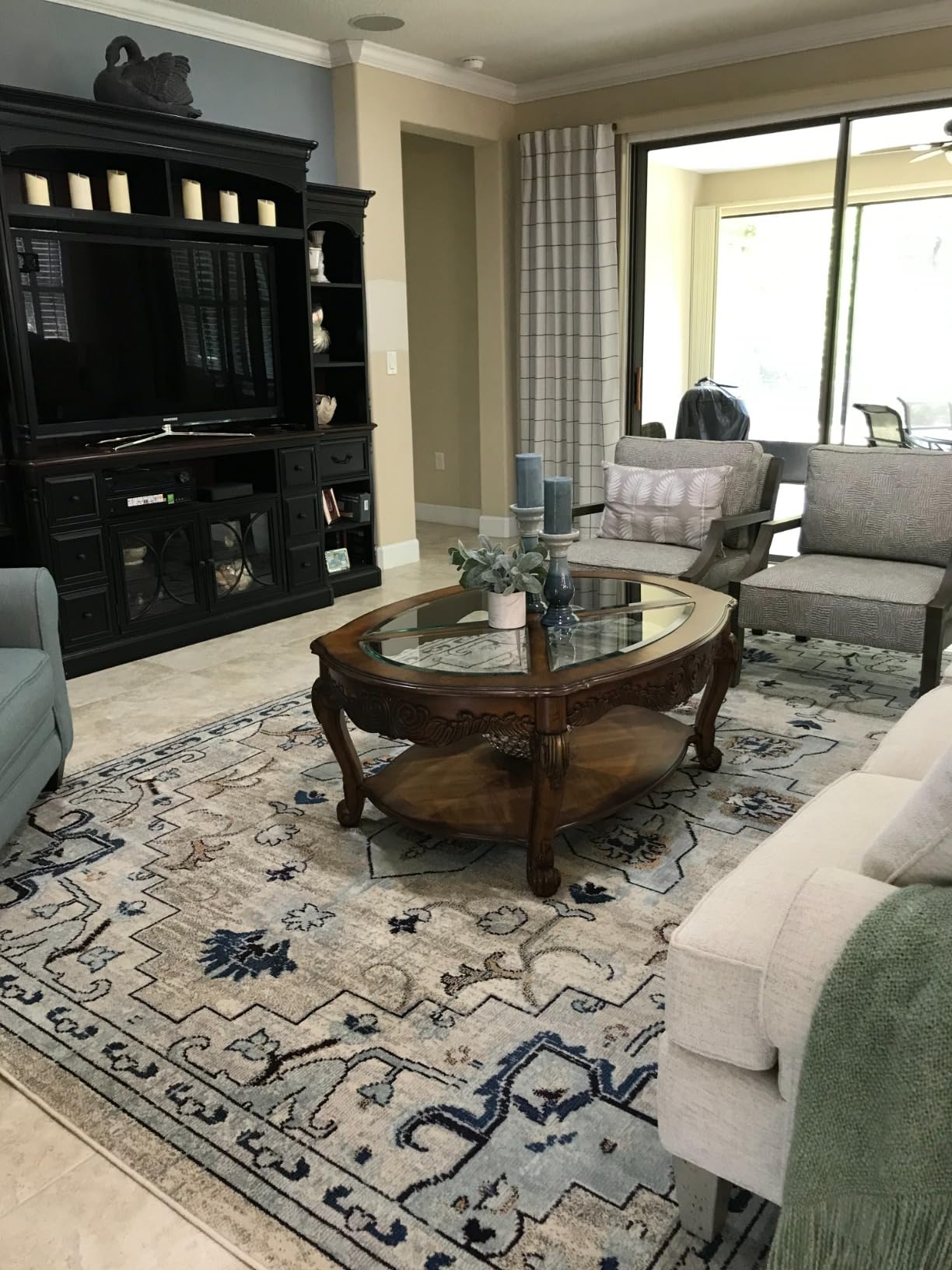 SAFAVIEH Area Rug 9x12 - Madison Collection - Large - Cream & Blue, Boho Chic Distressed Medallion Design, Non-Shedding & Easy to Clean, Ideal for Living Room, Bedroom, Dining Space (MAD473B) customer photo 2