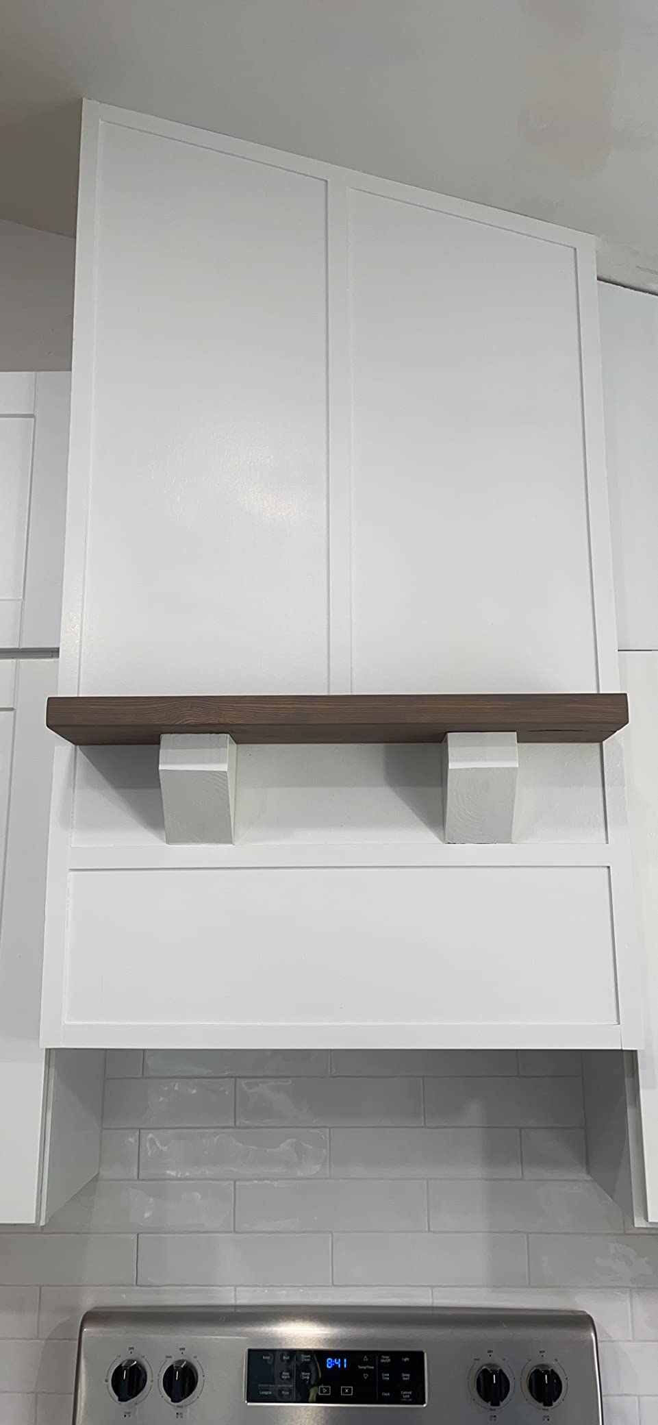 Hauslane Range Hood Insert 30 Inch, Hood Vent for Kitchen Low Noise Performance, Stainless Steel Ductless/Ducted Range Hood, Professional Grade Baffle Filters, LED Lamps, Kitchen Vent Hood 11.25