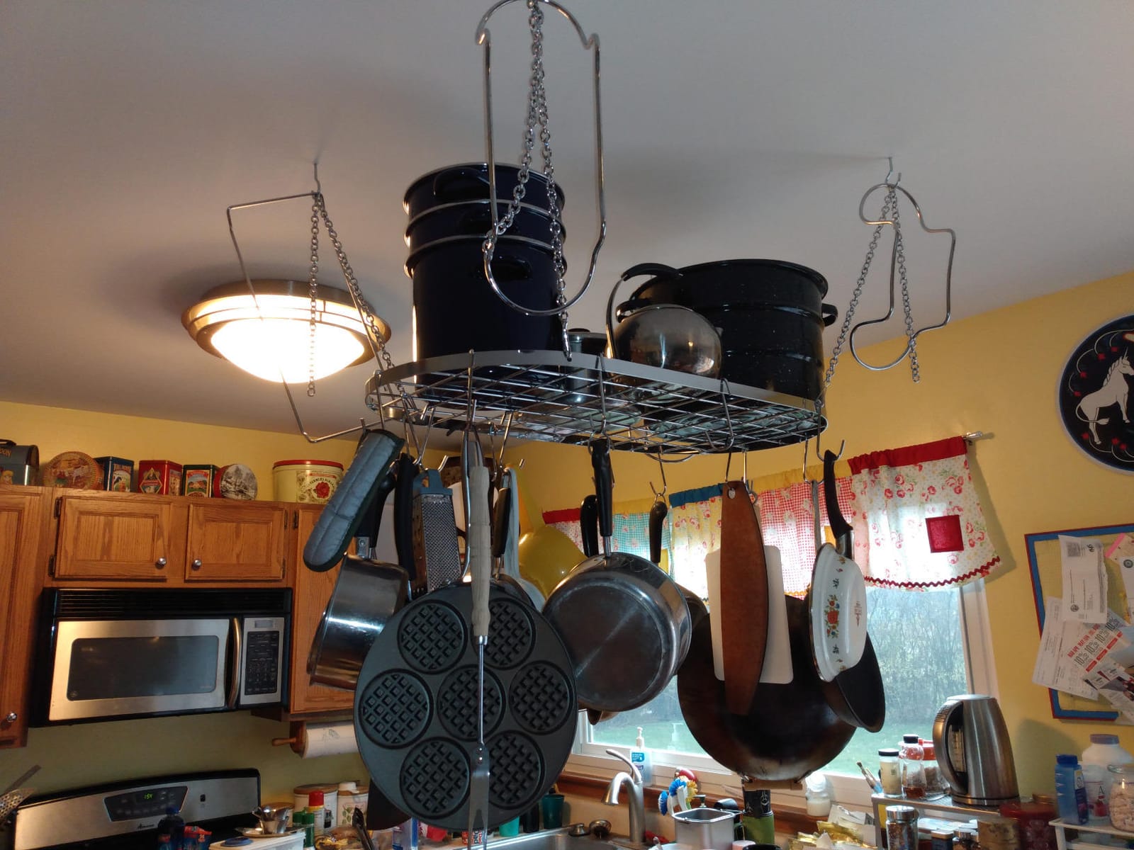 Vdomus Hanging Pot Rack - Ceiling Mount Kitchen Organizer for Pots and Pans with 15 Hooks - 33 x 17 Inches Heavy-Duty, Durable and Space-Saving Pan Holder - Silver customer photo 1