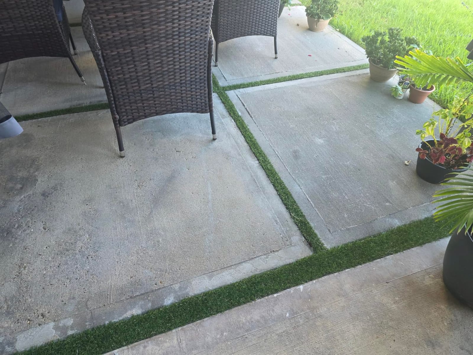 Artificial Grass 3' x 10' (30 Square Feet) Realistic Fake Grass Deluxe Turf Synthetic Turf Thick Lawn Pet Turf - Perfect for Indoor/Outdoor Landscape (20mm high Pile) Customized customer photo 1