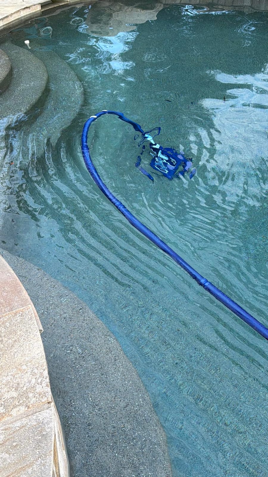 VINGLI Pool Cleaner, Automatic Wall-Climbing Pool Vacuum - Navy Blue & White | Pool Creepy Crawler Vacuum with 33FT Hoses, Suction Pool Cleaner for inground pools, Requires ≥3/4HP pump customer photo 1