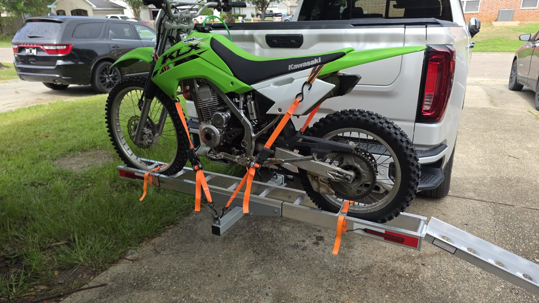 Black Widow Aluminium Hitch-Mounted Motorcycle Carrier, Dirt Bike Rack with Extra-Long 6' Self-Storing Ramp for 2