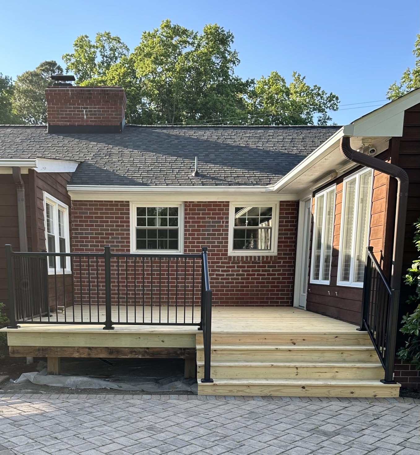 Weatherables 36 in. H x 6 ft. W Stanford Deck Railing Kit - Aluminum Porch & Balcony Railing Kit with Black Powder-Coated Finish, Adjustable Outdoor Hand Rail System customer photo 2