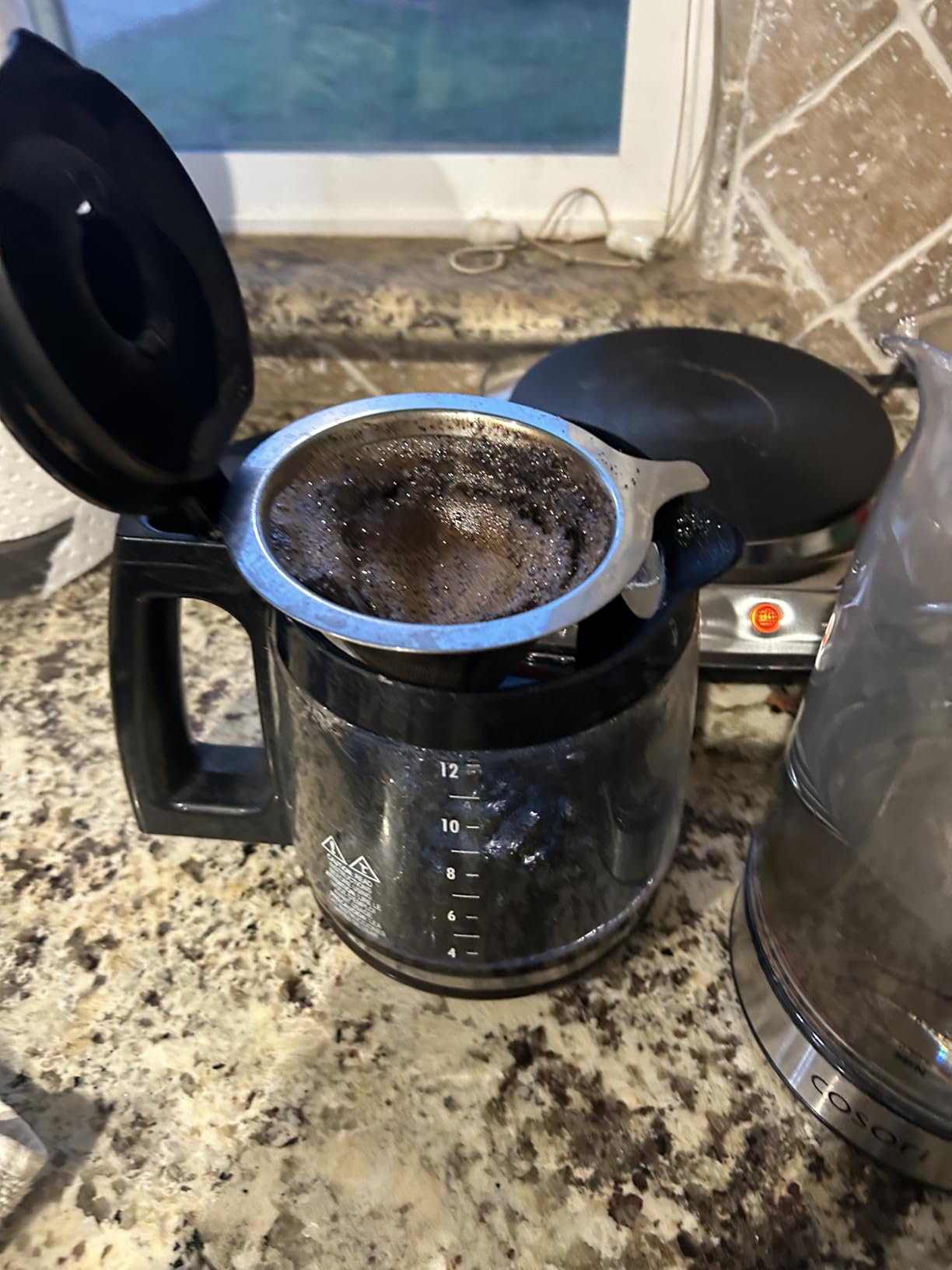 Cosori Pour Over Coffee Maker, Double Layer Stainless Steel Filter, 8 Cup, 34oz customer photo 2