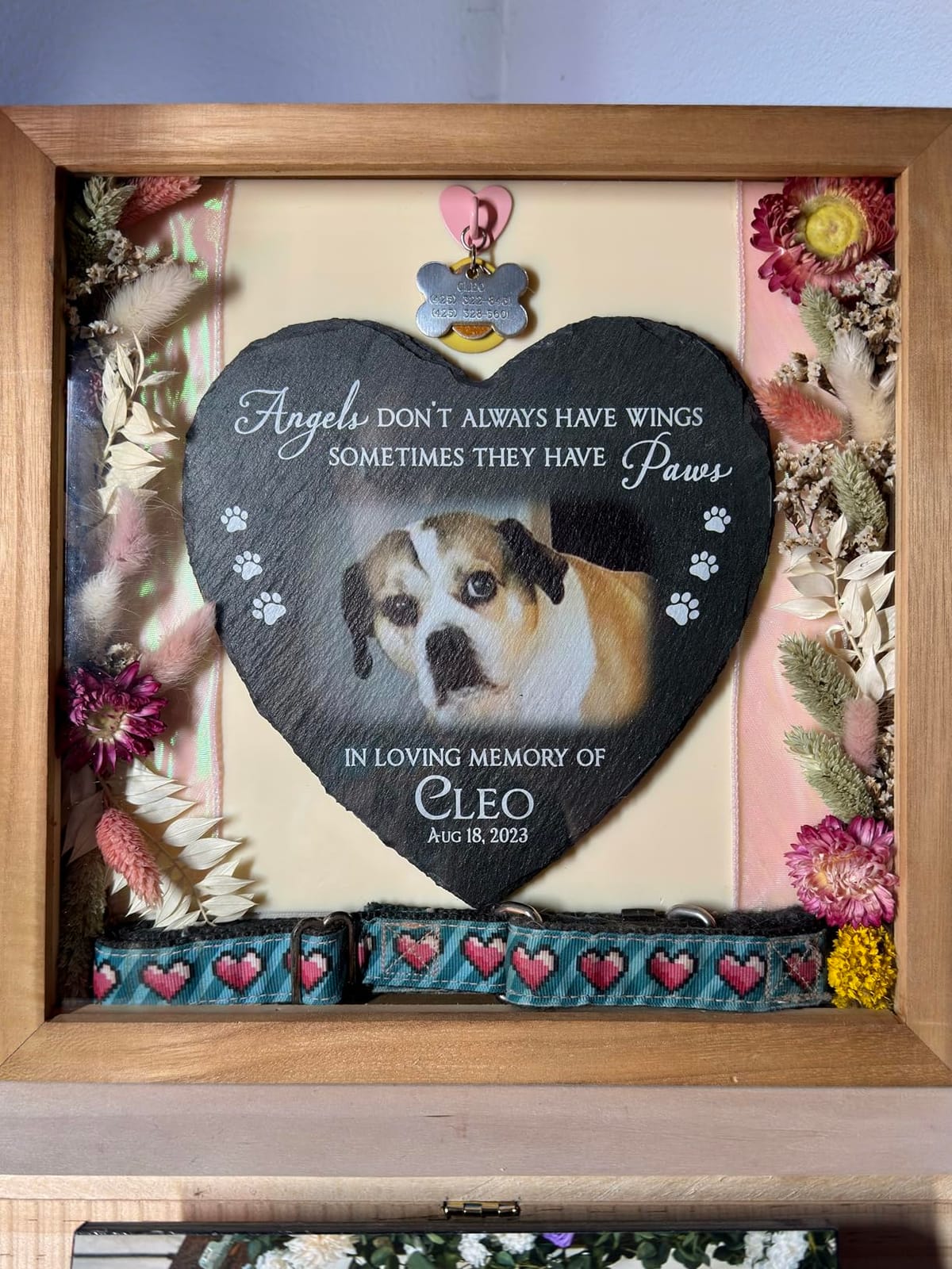 TJ.MOREE Shadow Box 11 x 14 Display Case Wooden Picture Frame Carbonized | Memory Box with Linen Back for Memorabilia, Bouquet, Military Medals, Pet Memorial Gifts customer photo 2