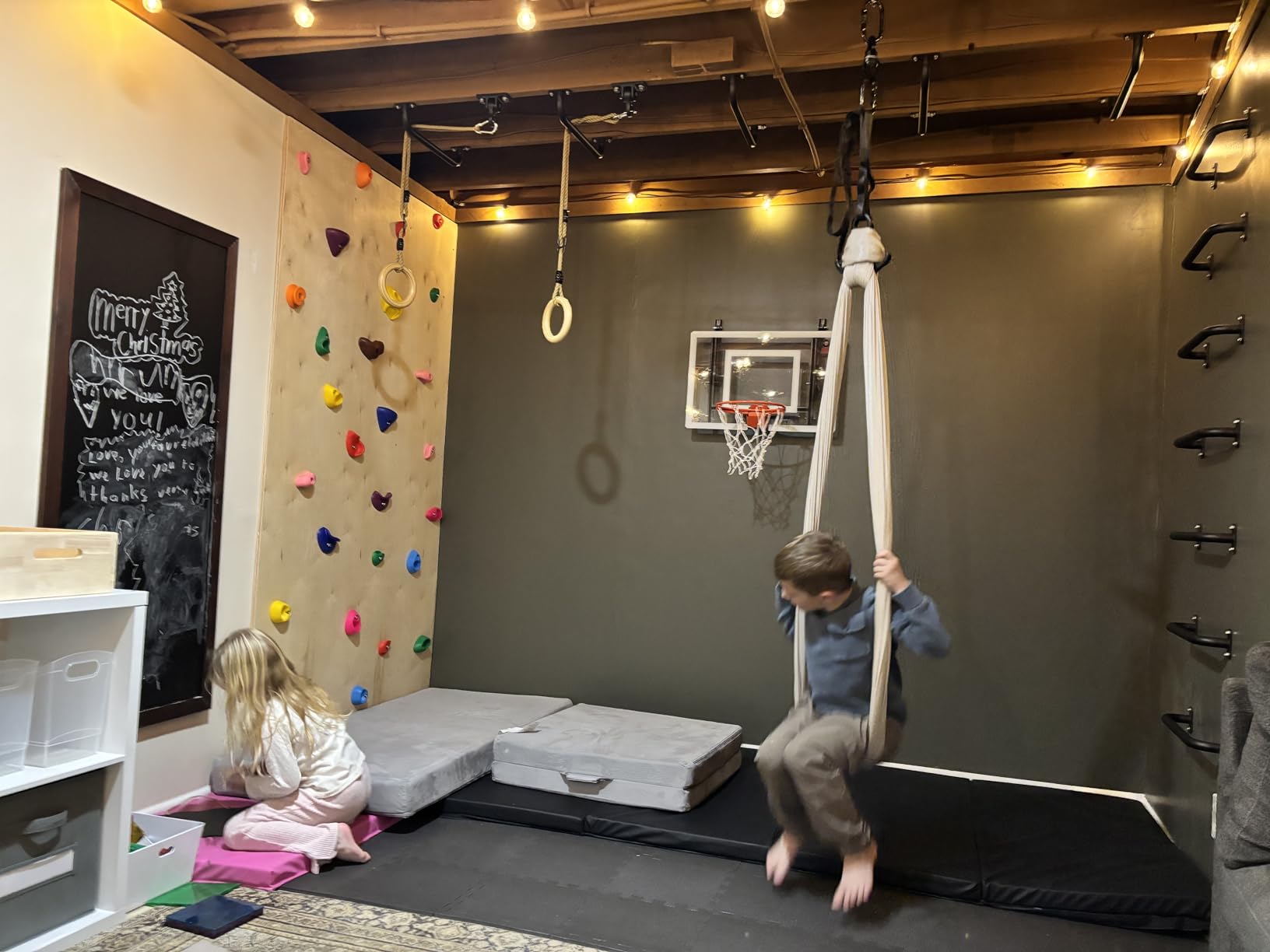 TOPNEW 32 Rock Climbing Holds Multi Size for Kids, Adult Rock Wall Holds Climbing Rock Wall Grips for Indoor and Outdoor Playground Play Set - Includes 2 Inch Mounting Hardware customer photo 1