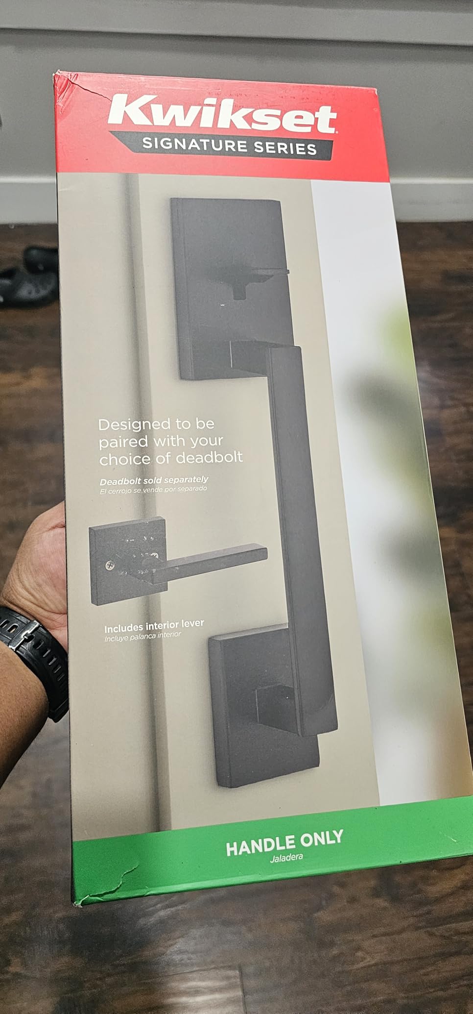 Kwikset San Clemente Front Door Handle, Entry Handleset Exterior with Interior Reversible Lever, Matte Black customer photo 2