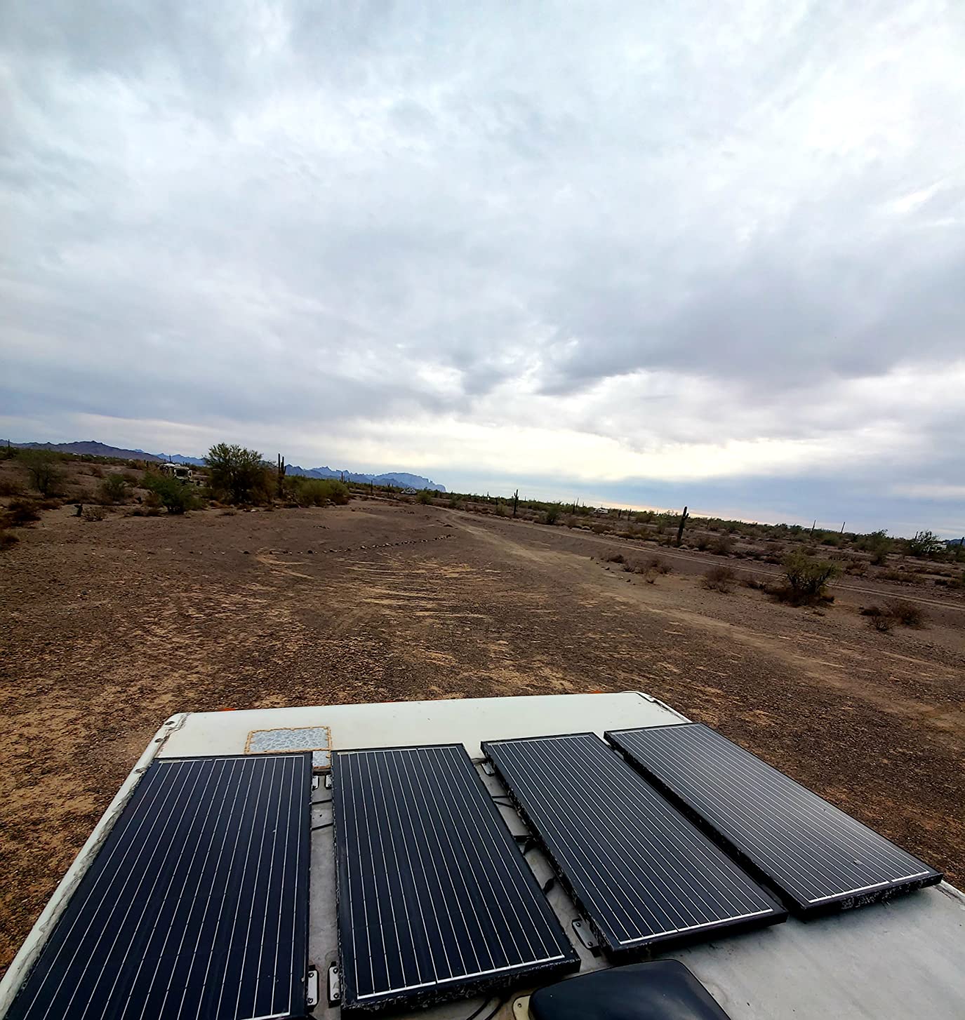 ACOPOWER 400 Watt 12 Volt RV Solar Panel Kit customer photo 2