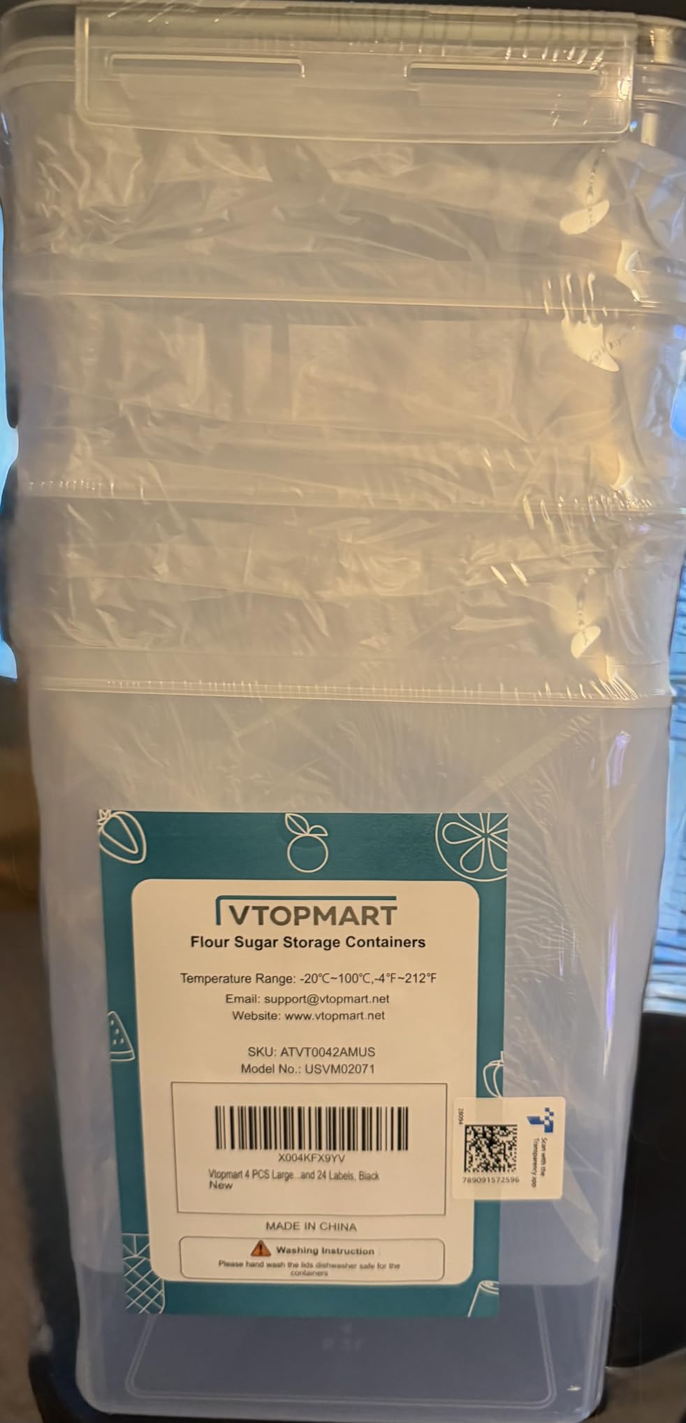 Vtopmart 4 PCS Large Food Storage Containers 5.2L / 175oz, 4 Pieces BPA Free Plastic Airtight Canisters for Flour, Sugar, Baking Supplies, Rice with Lids, 4 Measuring Cups and 24 Labels, Black customer photo 1