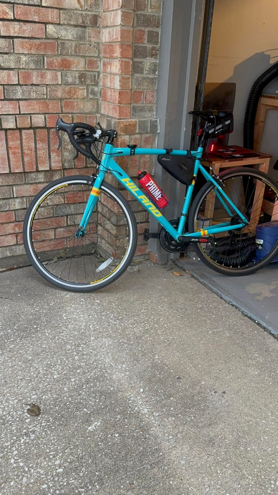 HILAND 700C Road Bike for Adults, 14 Speeds Racing Bicycle for Men Women | Lightweight aluminum frame, 14-speed drivetrain, caliper brakes, 700C wheels, urban commuting, S/M/L frame options customer photo 1