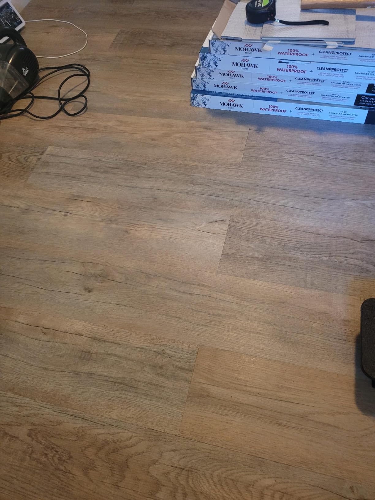 MARSHALLTOWN Ultra-Lite LVP Flooring Cutter, 13 Inch, Assembled in the USA | Cuts Laminate and Vinyl Plank Up to 15/32 Inch, Engineered Wood Up to 3/8 Inch, Dust Free, Honing Stone Included, LWFS13 customer photo 2
