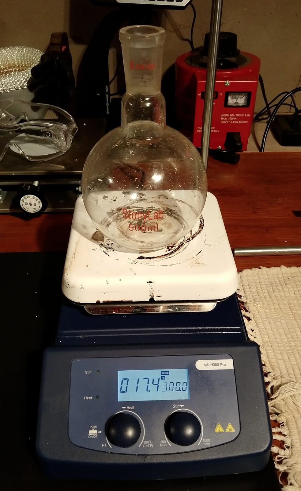 ONiLAB Magnetic Hotplate Stirrer, 380℃ LCD Digital, 200-1500RPM, 5L | Ceramic Coated Aluminum Work Plate with Temperature Probe, Support Stand & Stir Bar Included customer photo 1