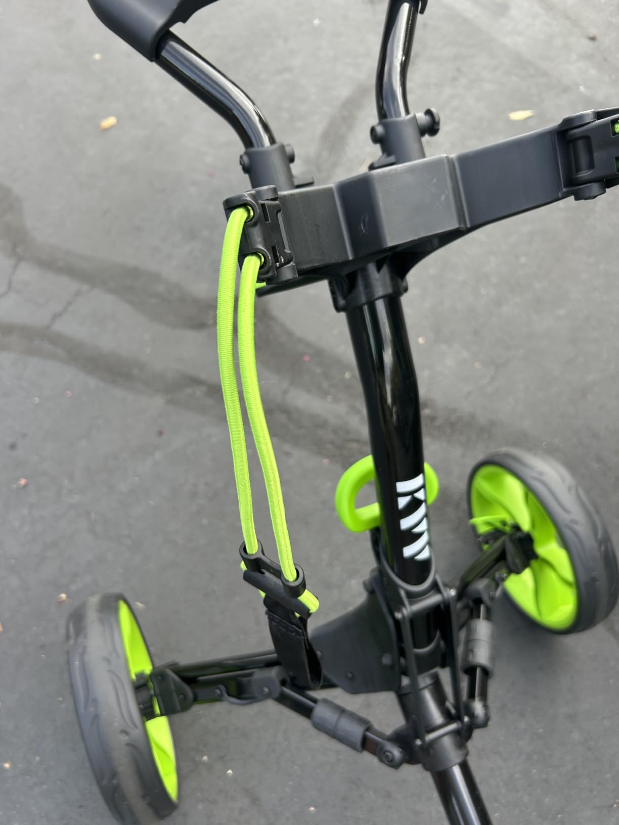 KVV 3 Wheel Foldable/Collapsible Golf Push Cart Ultra Lightweight Smallest Folding Size, New-Version Scorecard Holder Umbrella Holder Included customer photo 2