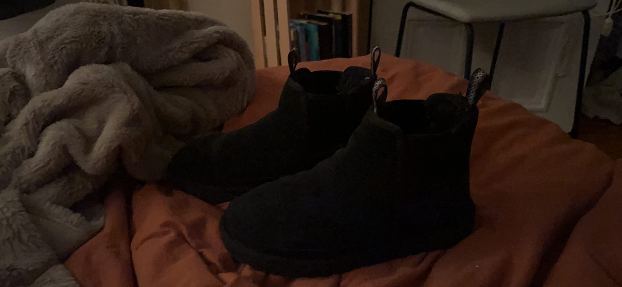 UGG Neumel Chelsea Mens Boot customer photo 1