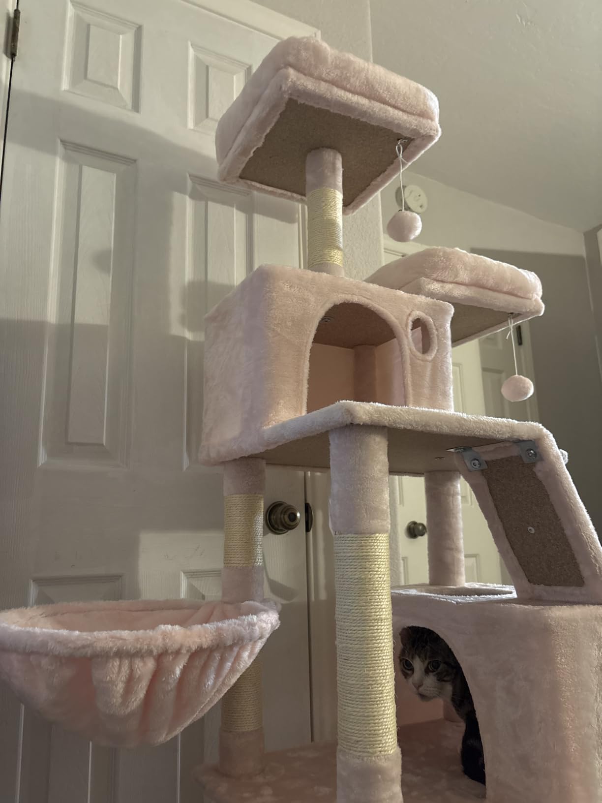 Feandrea Cat Tree, 81.1-Inch Large Cat Tower, Multi-Level Condo, Smoky Gray customer photo 2