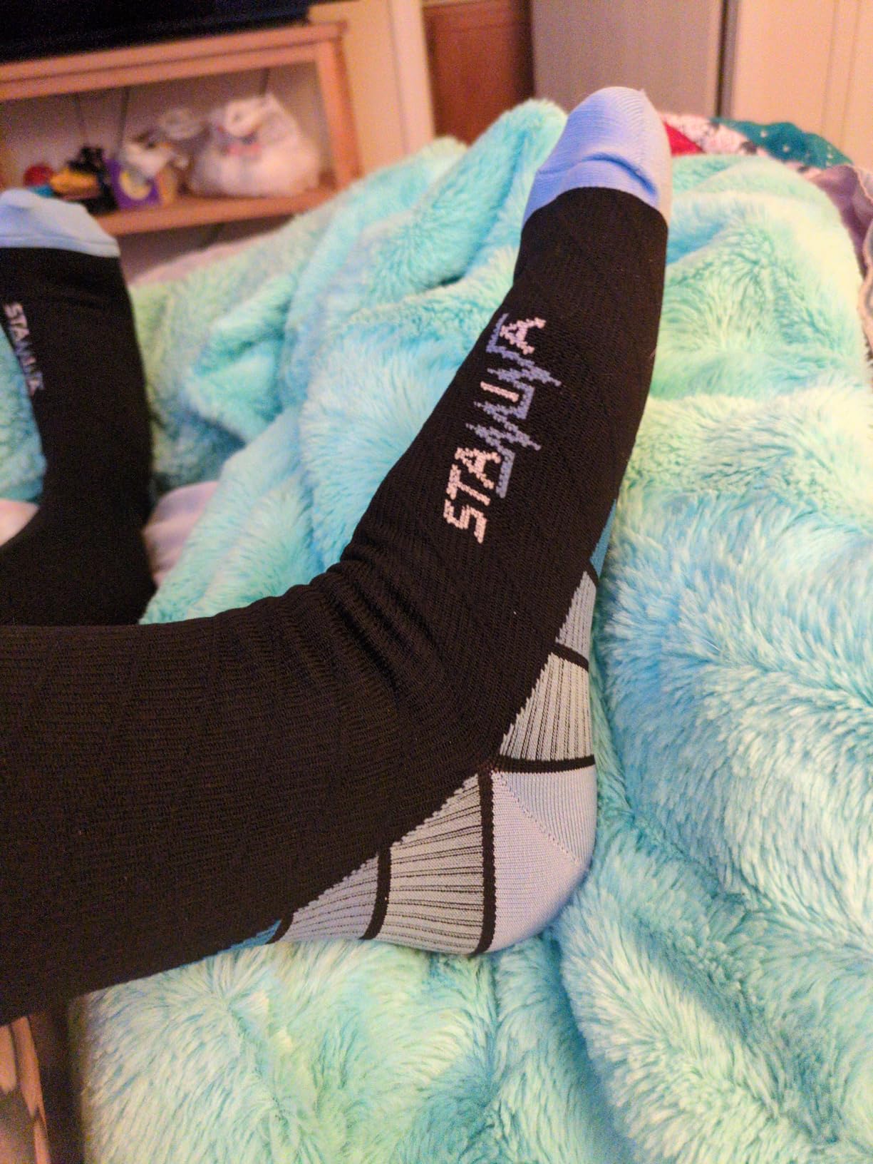 Physix Gear Compression Socks 20-30 mmHg - Men & Women - Running, Nurses, Shin Splints, Flight, Travel customer photo 1