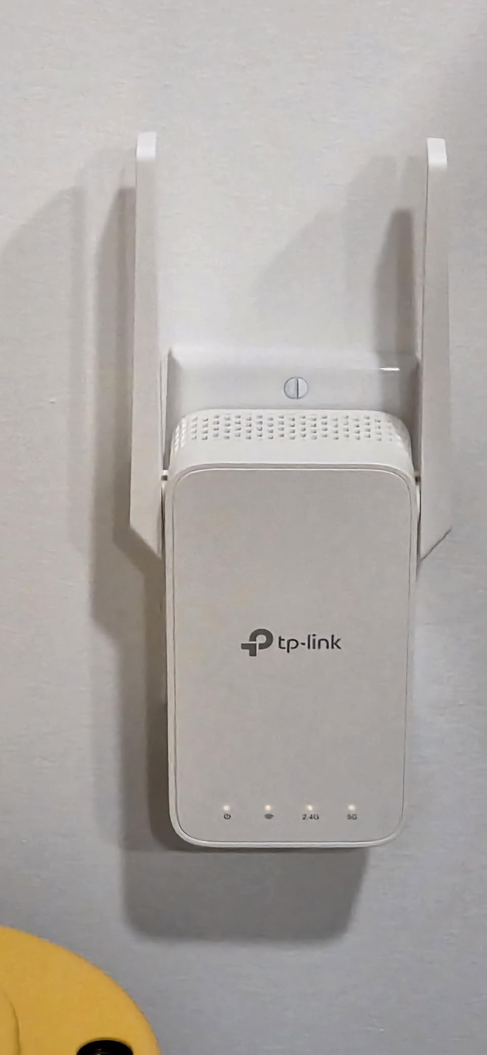 TP-Link AC1200 WiFi Extender Dual Band 5GHz/2.4GHz (RE315) customer photo 2