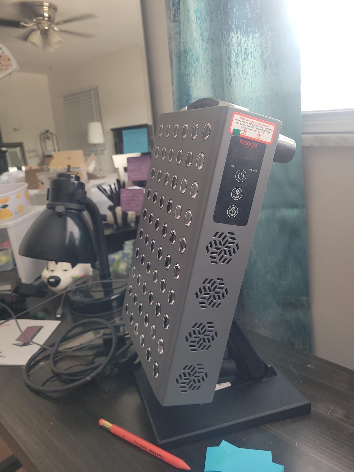 Hooga Red Light Therapy Panel Device – 660nm Red & 850nm Near Infrared Light Therapy, LED Light Therapy Lamp, 60 Dual Chip LEDs, Timer, Table Top Stand Included – PRO300 customer photo 1